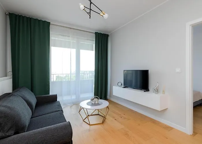 D&k Free Parking Komputerowa 8 *