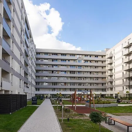 D&k Free Parking Komputerowa 8 Apartman Varsó